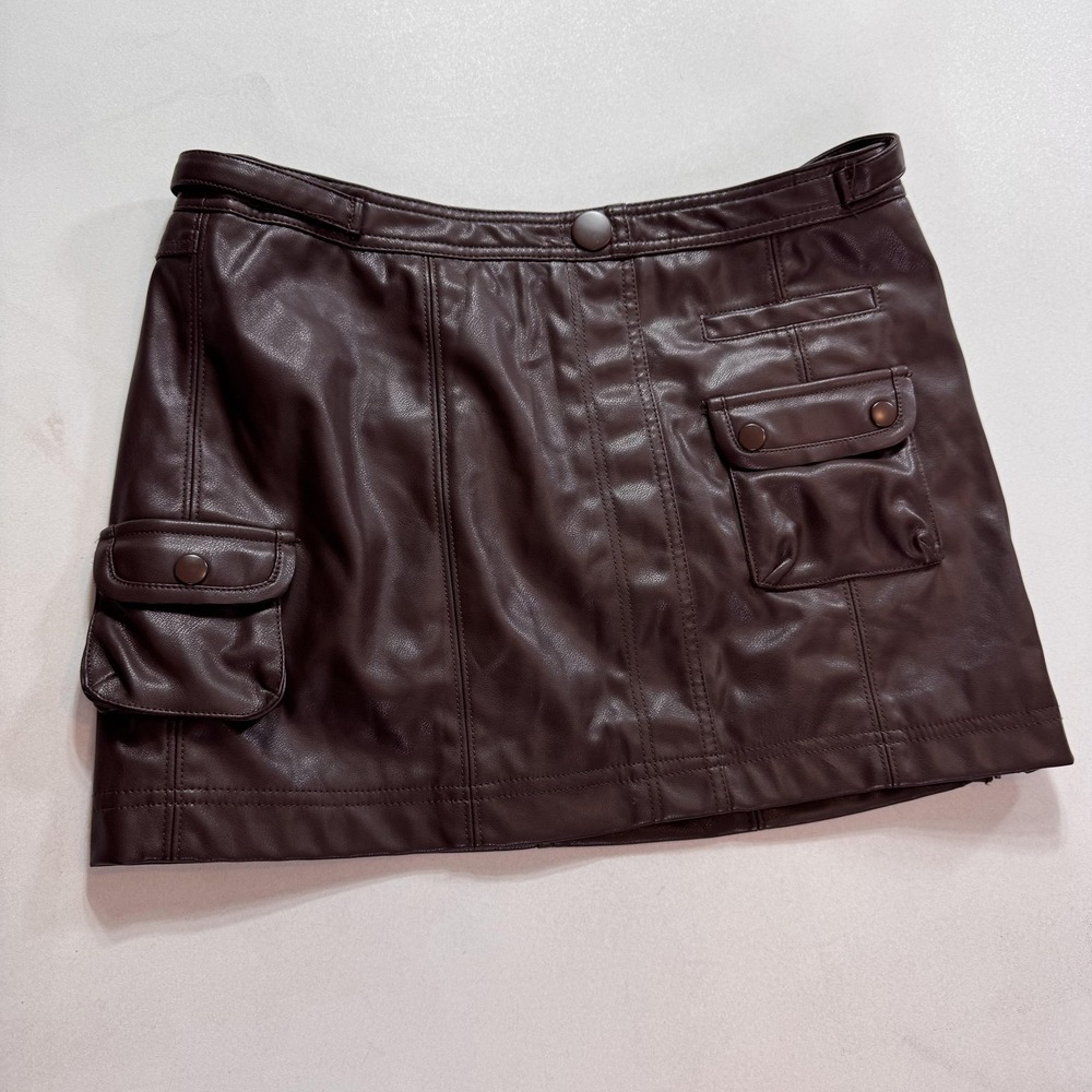 LPA Skirt Womens Small Brown Faux Leather Cargo Mini Zip Pockets Lined‎ Stretch